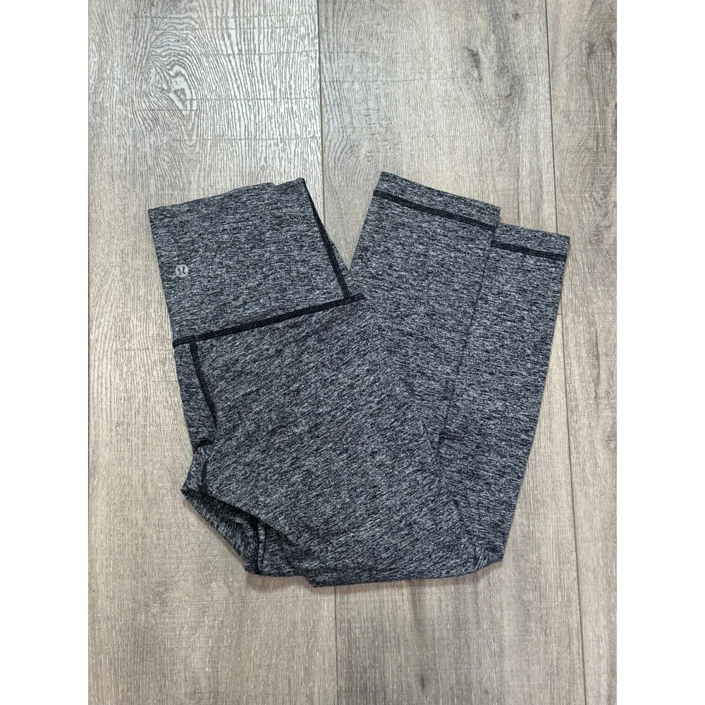 lululemon womens size 4 grey leggings - Picture 3 of 7